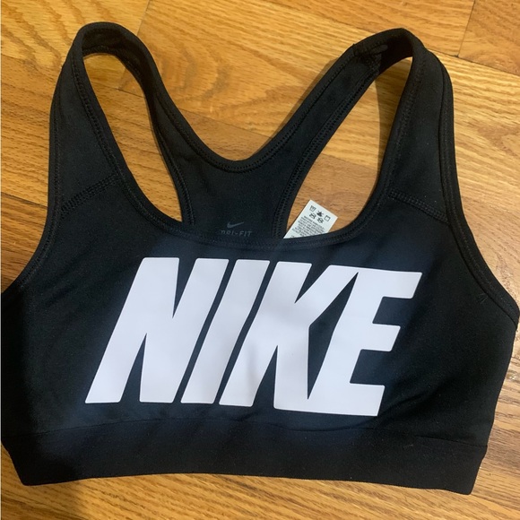 Nike Other - BNWT Nike Women's Black and White Sports Bra